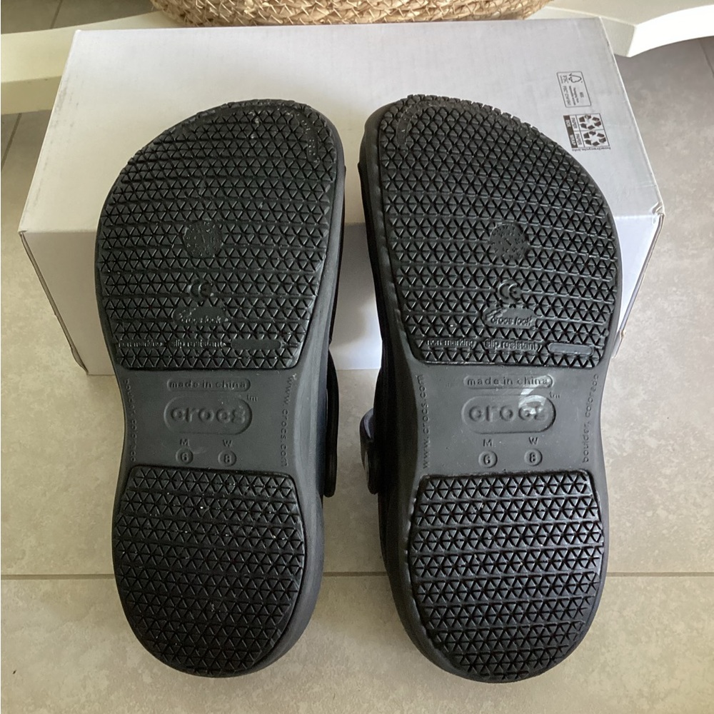 ♦️ CROCS AT WORK Bistro Sz 8 Slip resistant restaurant hospitality - Picture 6 of 6